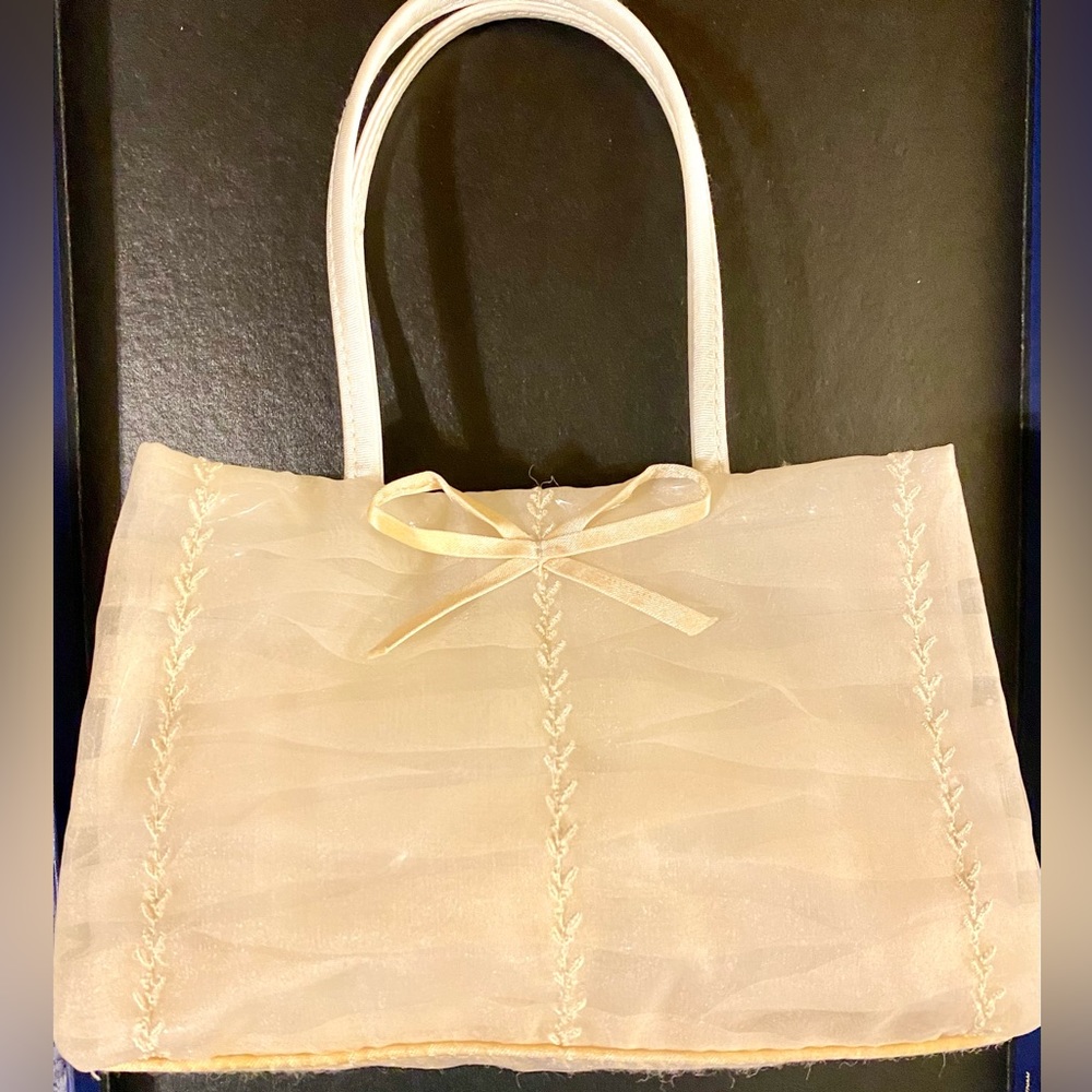 Vintage Ivory Bride or Bridesmaid Small handhelds bag